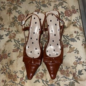 Elegant Brown Women's Heels